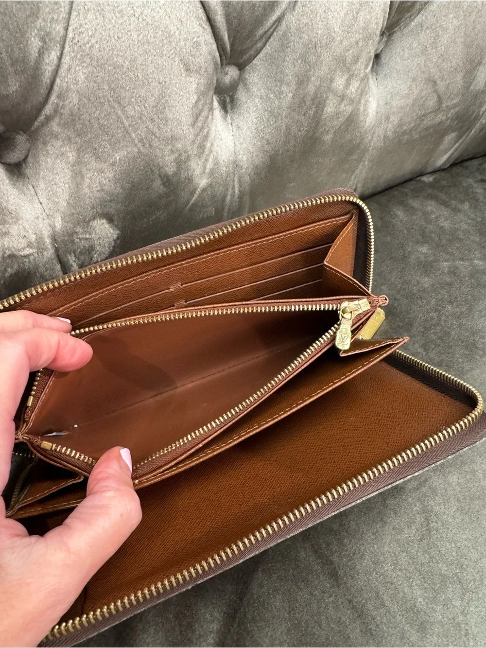 Louis Vuitton large Monogram Zip around accordian wallet
